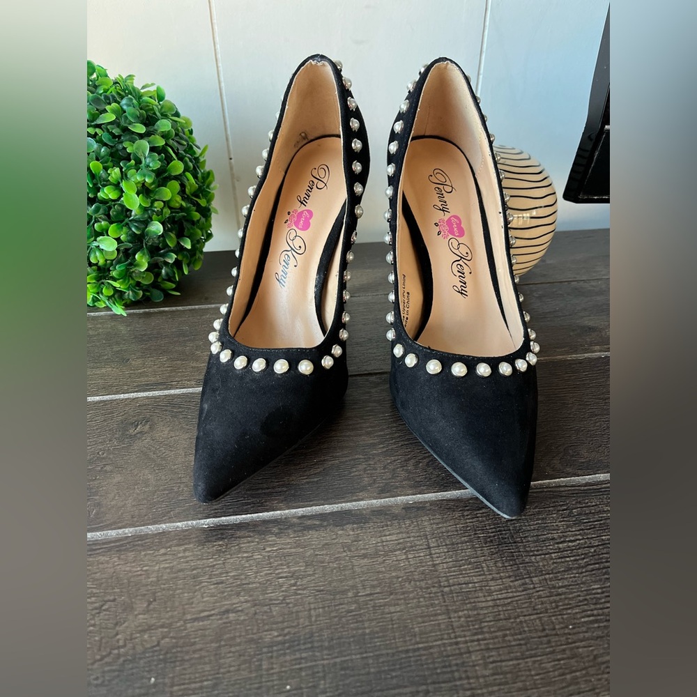 Penny Loves Kenny Ozzie Women’s Stiletto Pumps Black Faux Suede Faux Pearls Sz8M - Picture 3 of 9